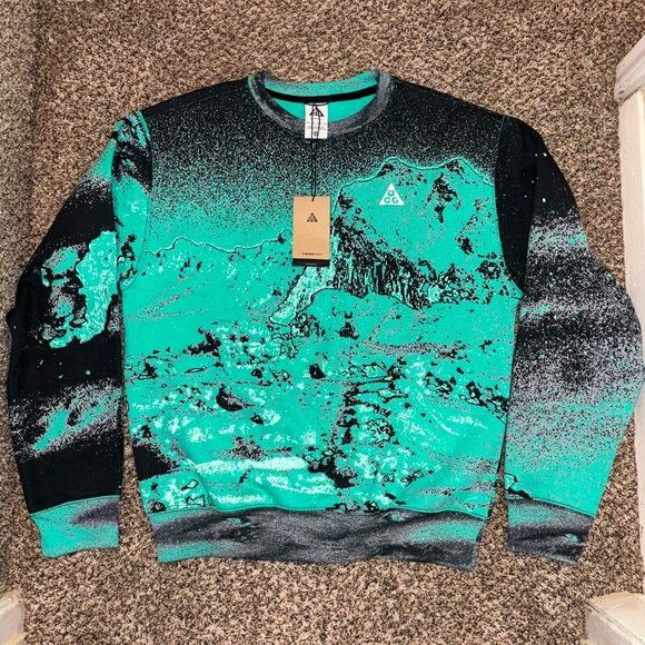 Nike ACG Therma Fit oversized All over print fleece crewneck ‘Light Menta’ NWT. - Picture 8 of 12